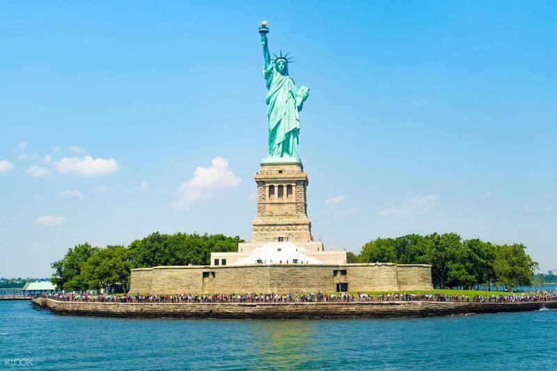 纽约趣事，法国送的自由女神像